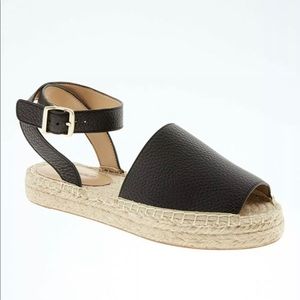 Banana Republic black leather peep toe sandal